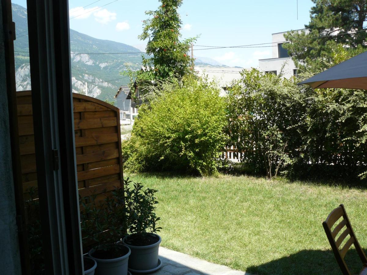 Entre Savines Et Embrun Pres Du De Serreponçon * Crots